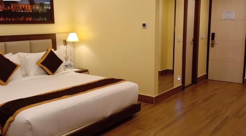 Hotel Rimi International Agartala Eksteriør bilde