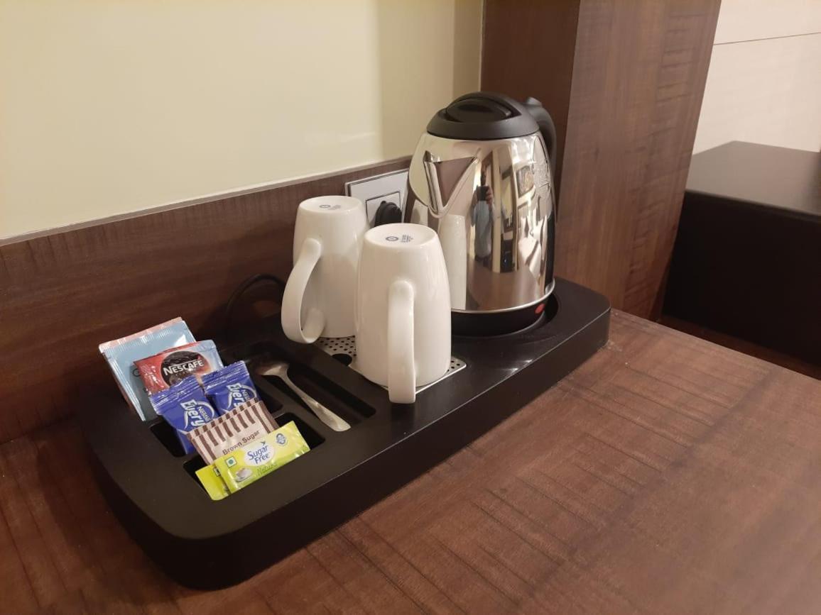 Hotel Rimi International Agartala Eksteriør bilde