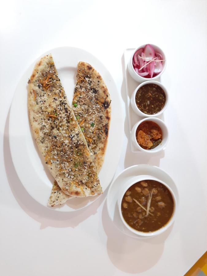 Hotel Rimi International Agartala Eksteriør bilde
