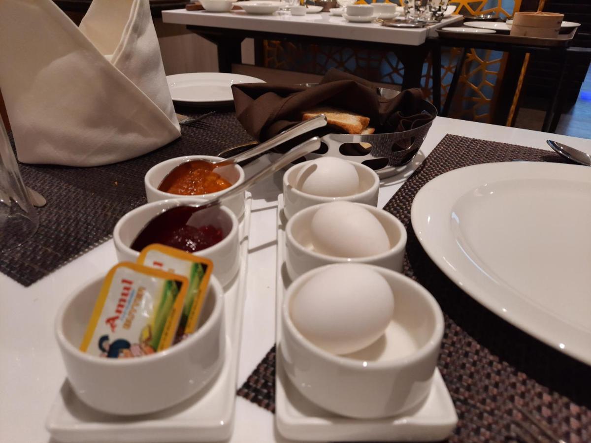 Hotel Rimi International Agartala Eksteriør bilde